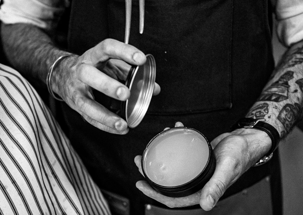 Pomaden auf Wasserbasis – <br>eine gute Wahl für den Sommer