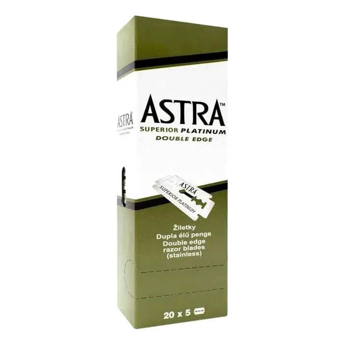 Verpackung der Astra Rasierklingen Superior Platinum, scharfe und sanfte Klingen für alle Hauttypen, langlebig und hautfreundlich