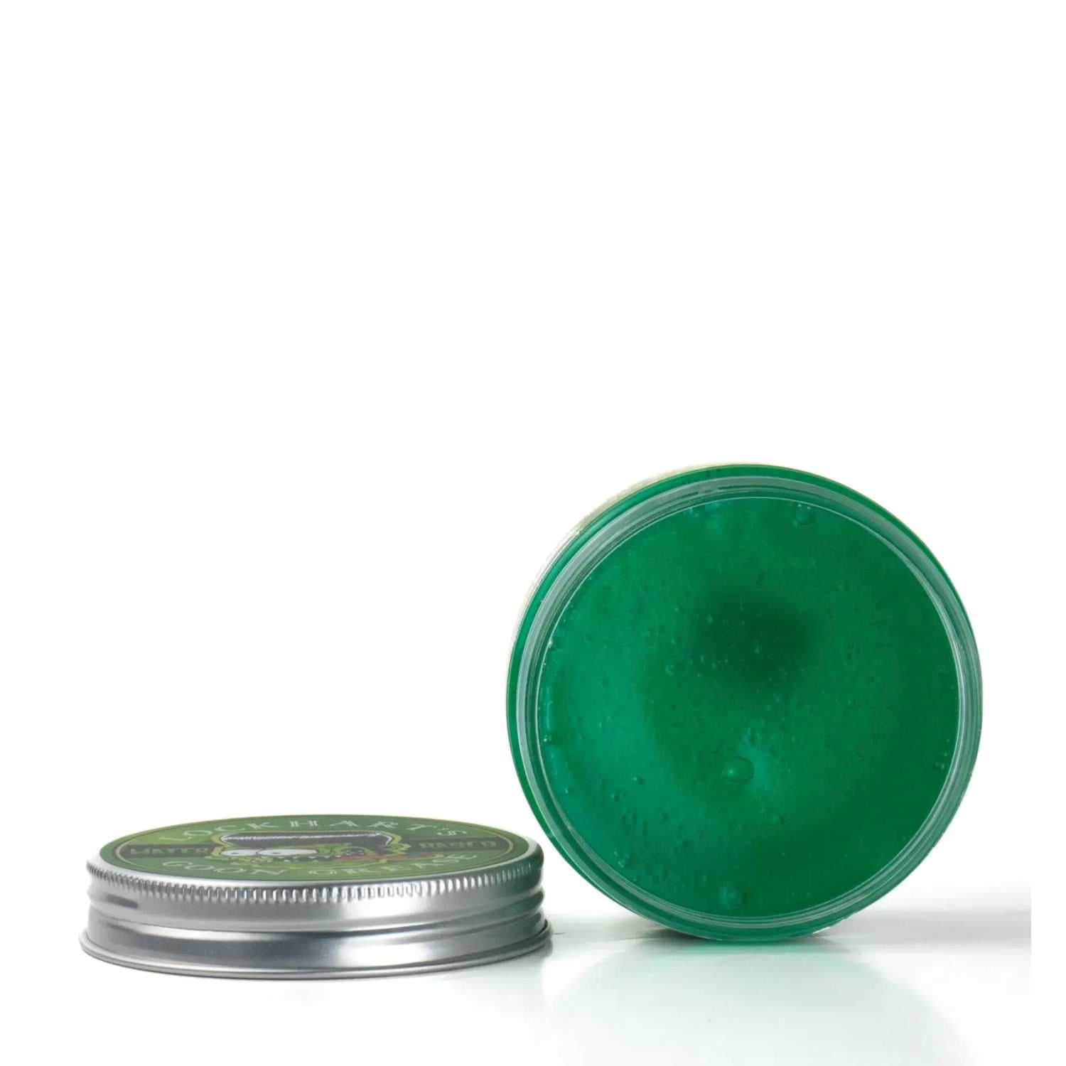 Haarpomade Goon Grease Water Based Lockhart's mit starkem Halt und glänzendem Finish in grünem Tiegel