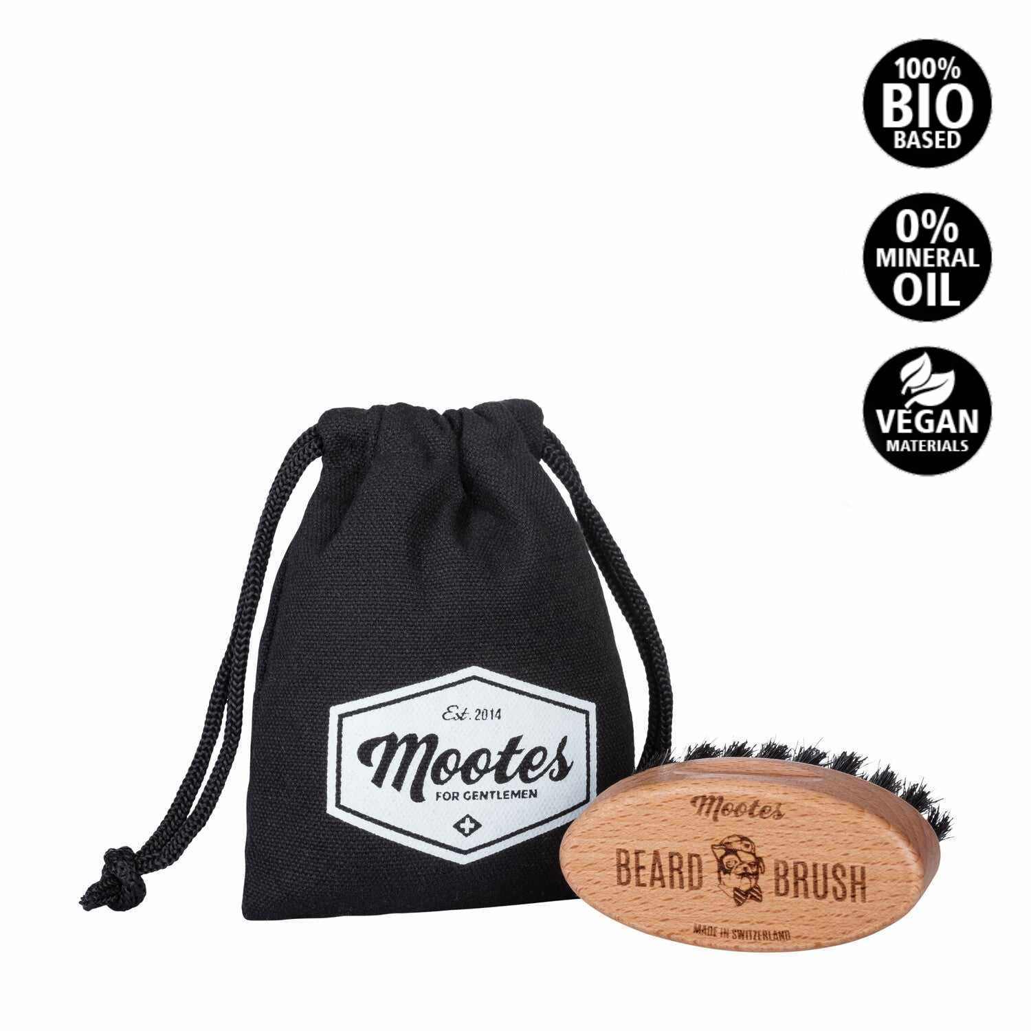 kleine vegane Mootes Bartbürste mit weichen Borsten und Schweizer Buchenholzgriff inklusive Stoffbeutel