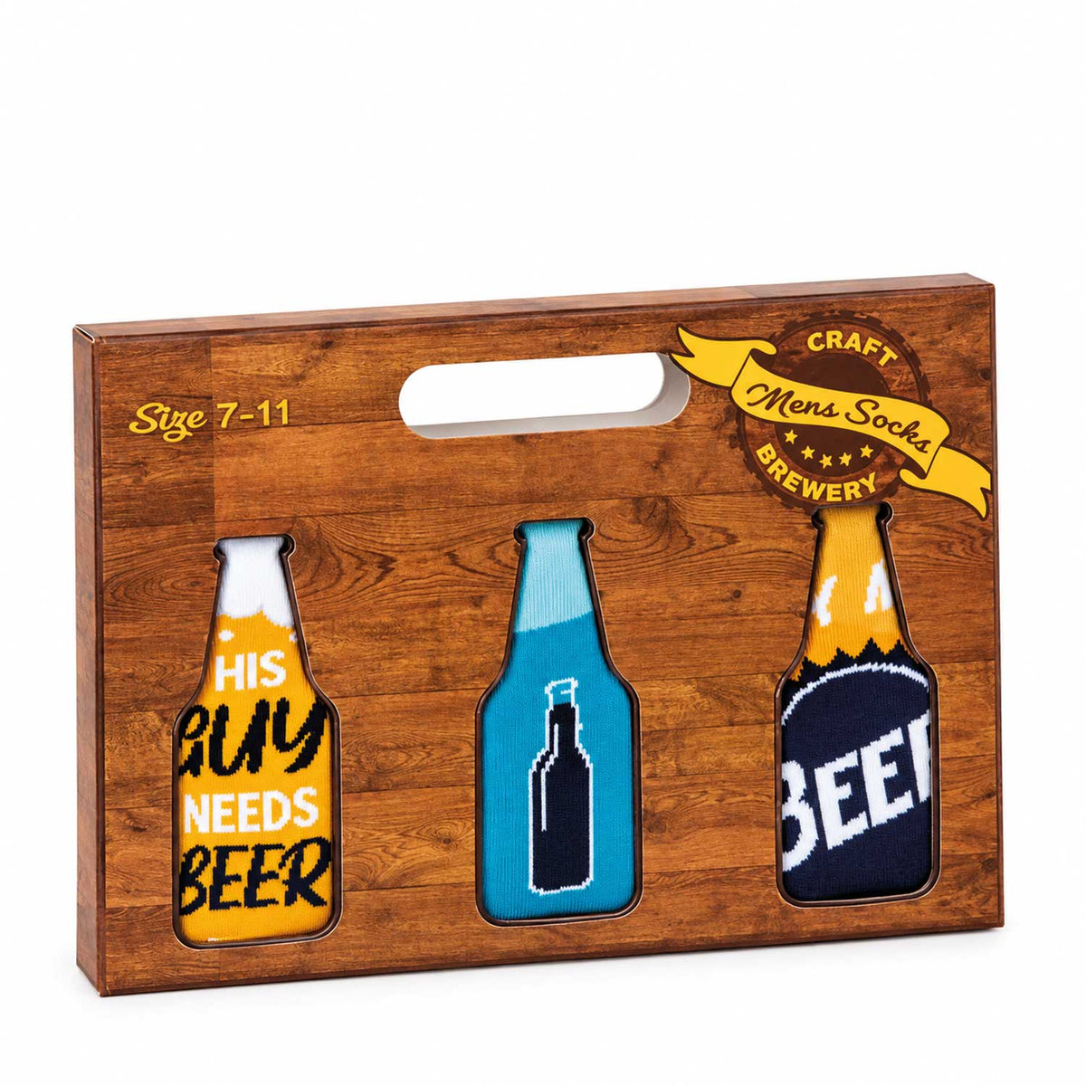 Geschenkbox in Bierkistenoptik mit drei Biersocken