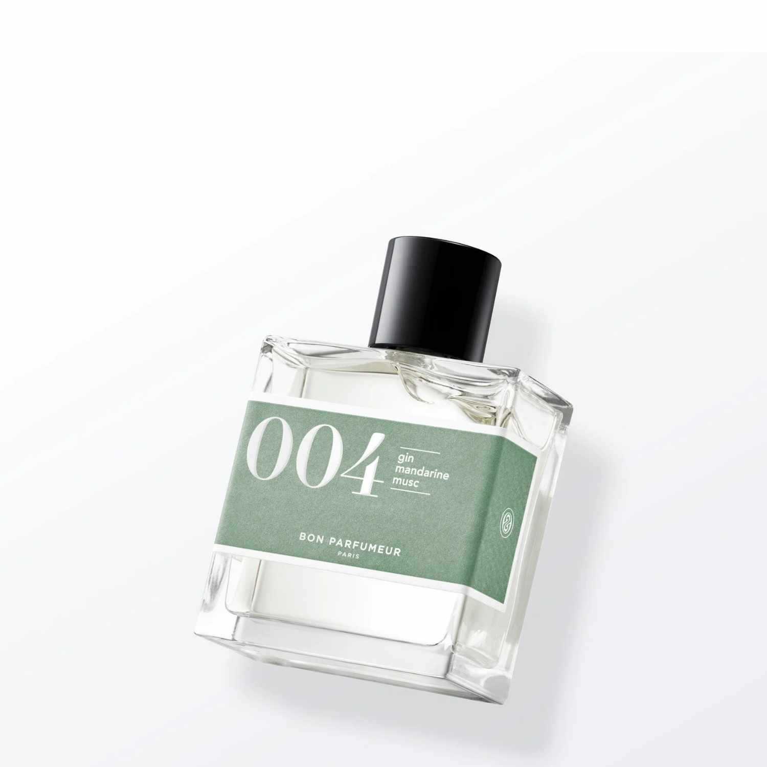 Eau de Parfum 004 von Bon Parfumeur mit frischen Zitrusnoten, Wacholderbeere und würziger Muskatnuss.