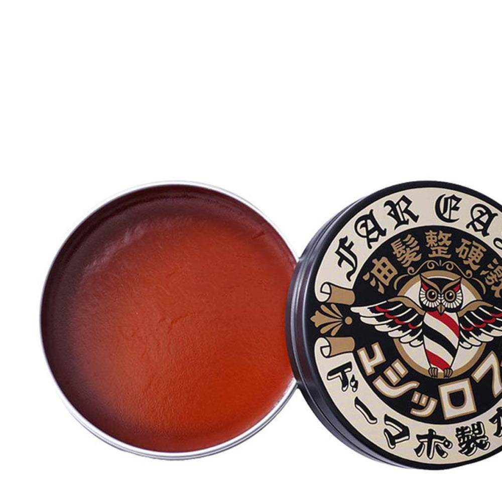 Haarpomade Strong Hold von Brosh im runden Dosenbehälter mit starkem Halt und traditionellem Design