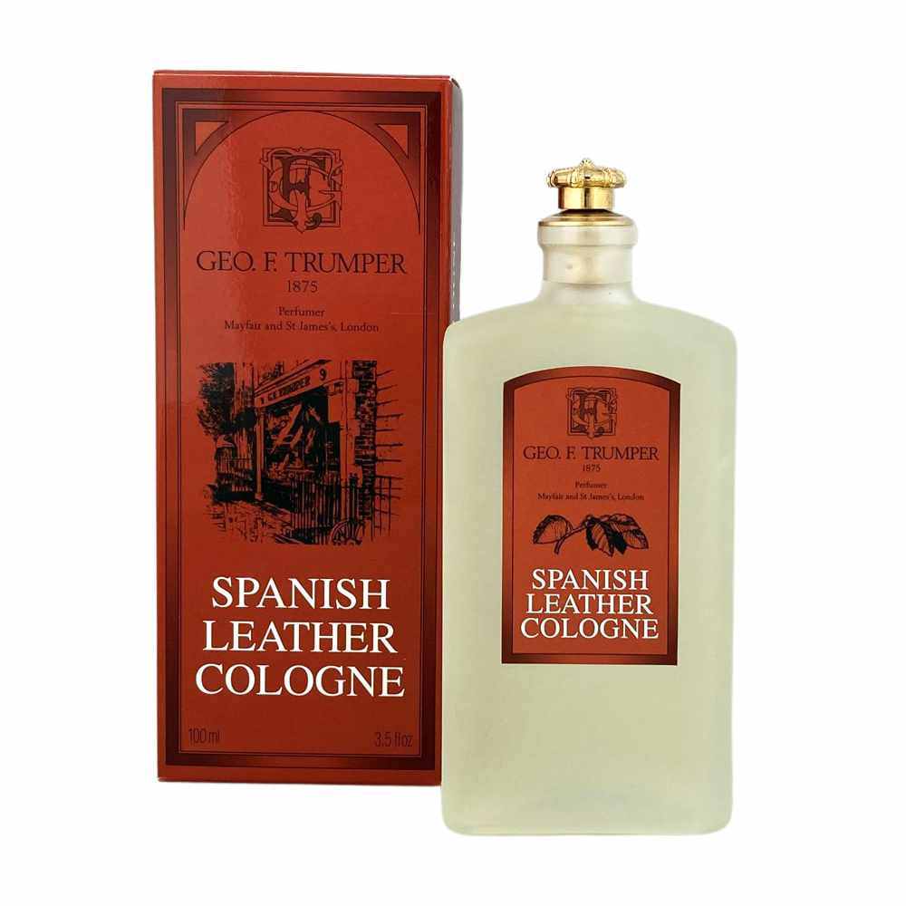 Flasche des Eau de Cologne Spanish Leather von Geo. F. Trumper mit brauner Verpackung und goldfarbenem Verschluss, klassischer Herrenduft mit Leder- und Holznoten.