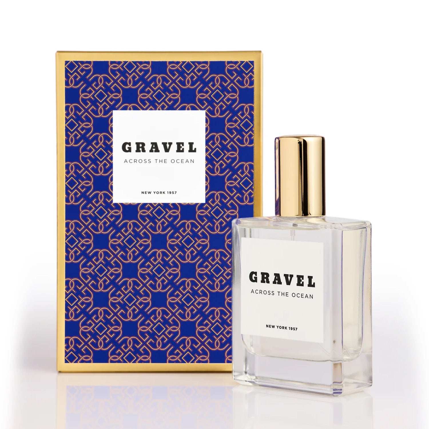 Eau de Parfum Gravel Across the Ocean mit frischen, holzig-würzigen Duftnoten und elegantem Flakon in Gold und Blau.