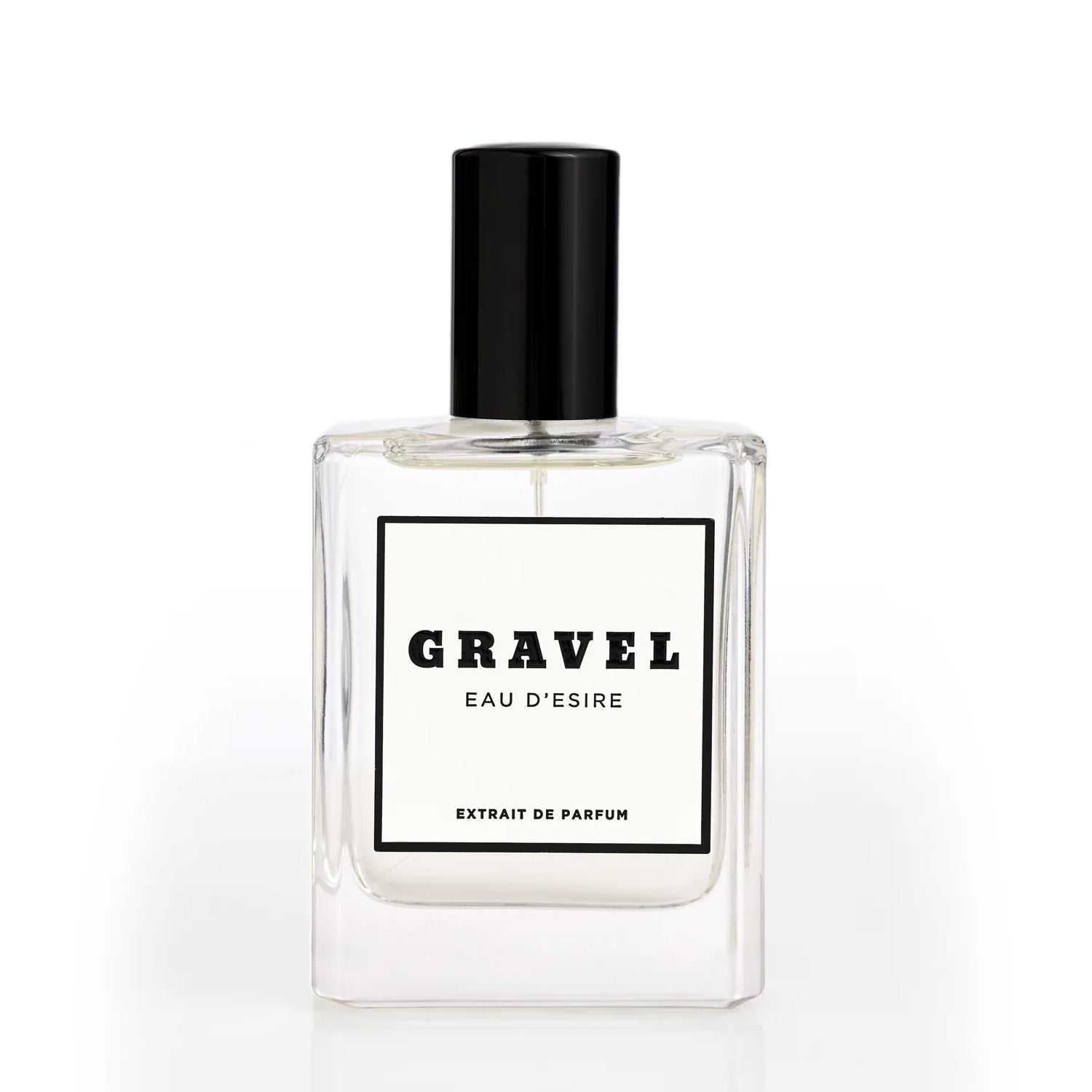 Flakon des Eau de Parfum Gravel mit klarer Glasflasche und schwarzem Deckel