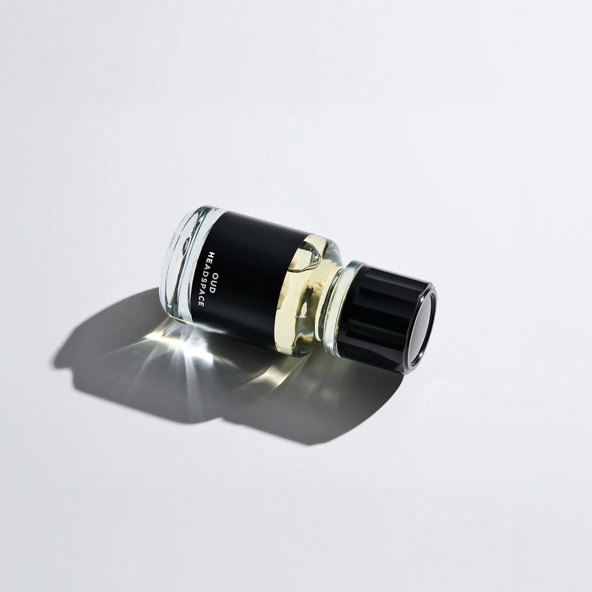 HEADSPACE Oud Extrait de Parfum – Flakon liegend