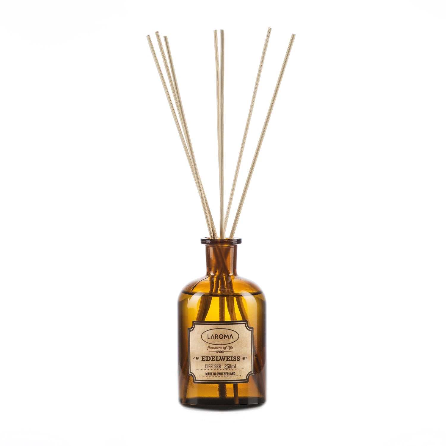 Diffuser Edelweiss Laroma mit Rattanstäbchen in brauner Apothekerflasche für frischen Alpen-Duft