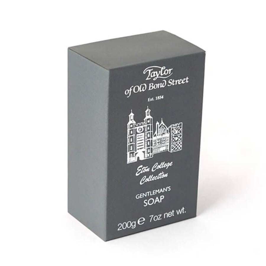 Elegante Duschseife Eton College von Taylor of Old Bond Street mit frischem, blumigem Duft und pflegender Wirkung.