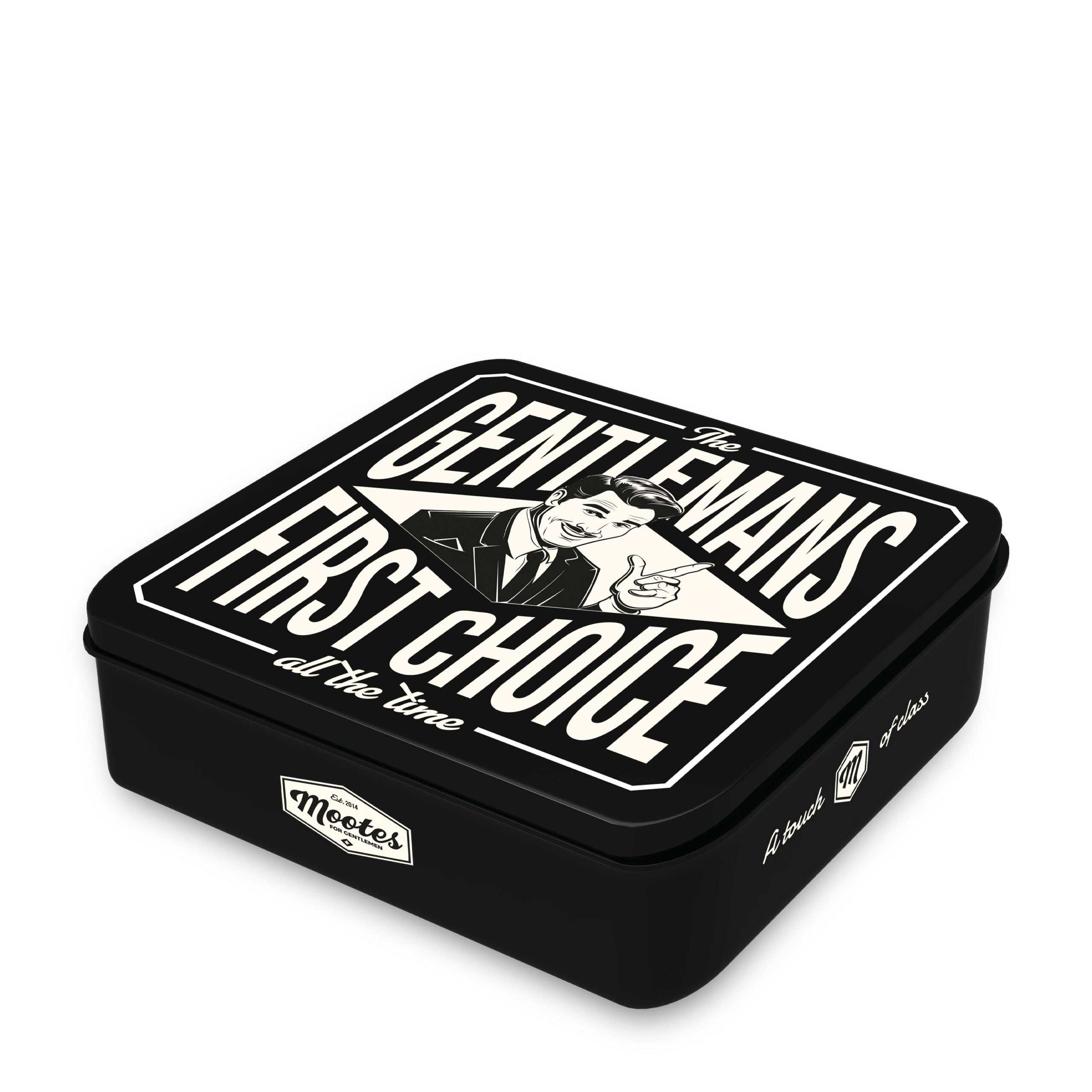 Robuste schwarze Geschenkbox ohne Inhalt mit Vintage-Aufdruck "The Gentleman's First Choice" aus Blech zur Aufbewahrung von Kleinkram.