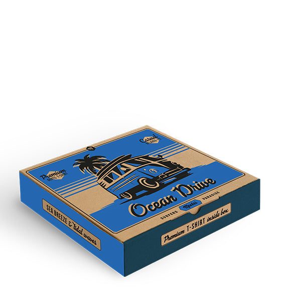 Verpackung des Mootes T-Shirts Ocean Drive mit blauem Campingbus-Design und Palmenmotiv in Off-White-Box