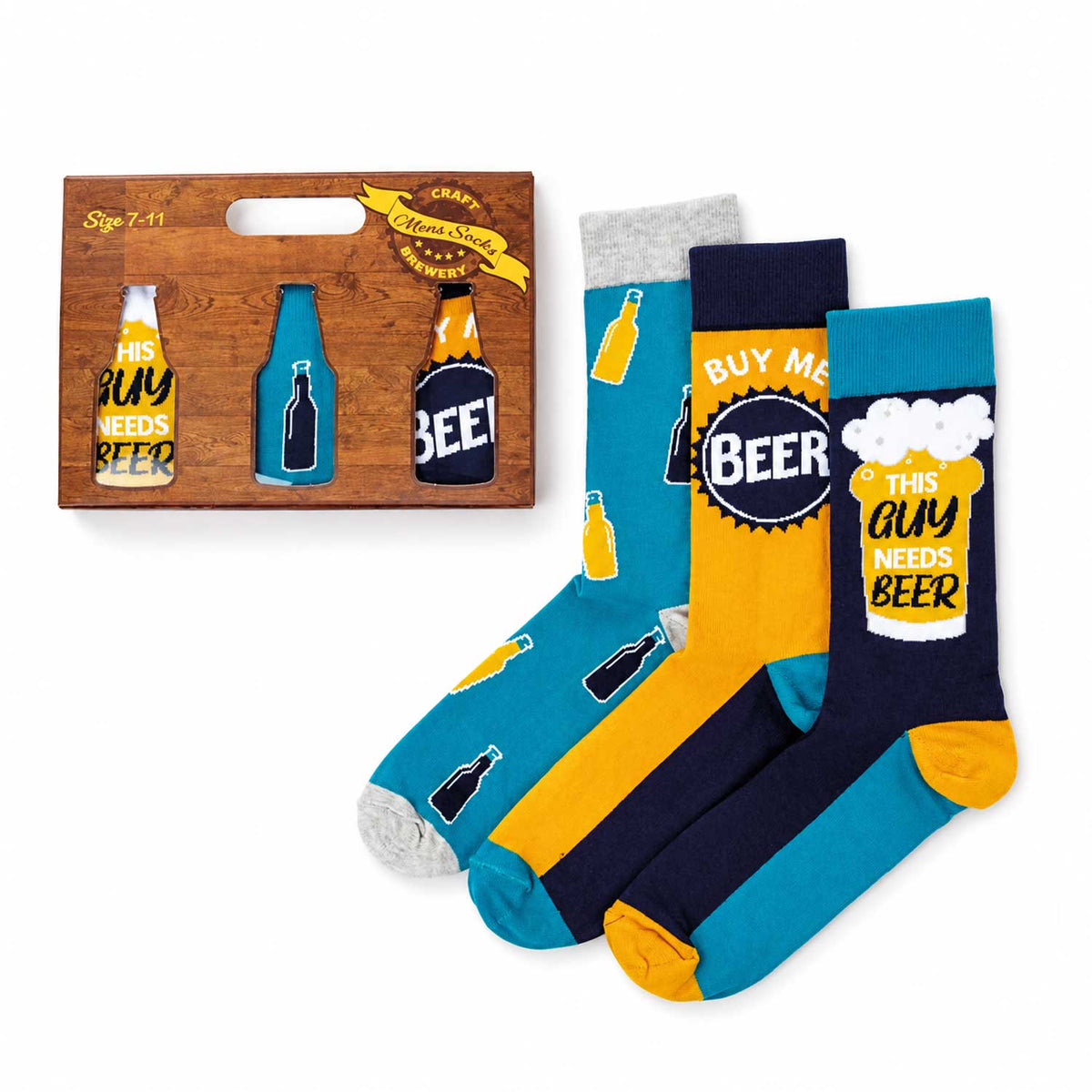Drei Biersocken mit Flaschen-, Bierkrug- und Bier-Spruch-Motiven in Geschenkbox